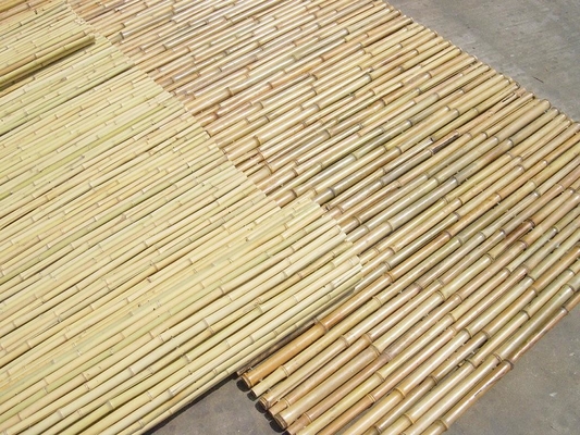 Pagar Gulung Bambu yang Bisa Disesuaikan Untuk Taman Alam Papan Kayu Colored Pagar Bambu