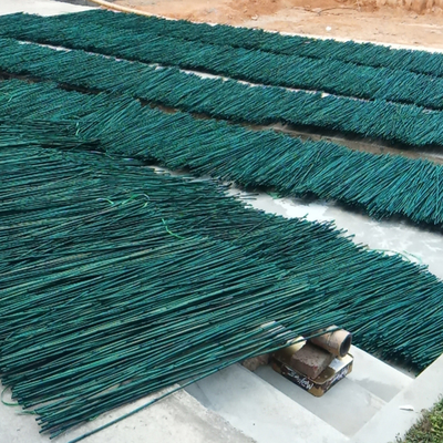 Tiang Bambu Dicat Ukuran Disesuaikan
