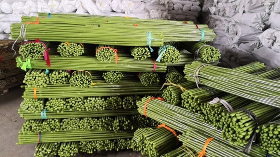 Tiang Bambu Dicat Ukuran Disesuaikan
