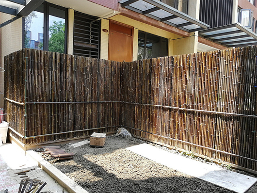 Pembibitan 2x1.8m Pagar Bambu Dekoratif Dengan Bingkai Pagar Bambu Berkarbonasi